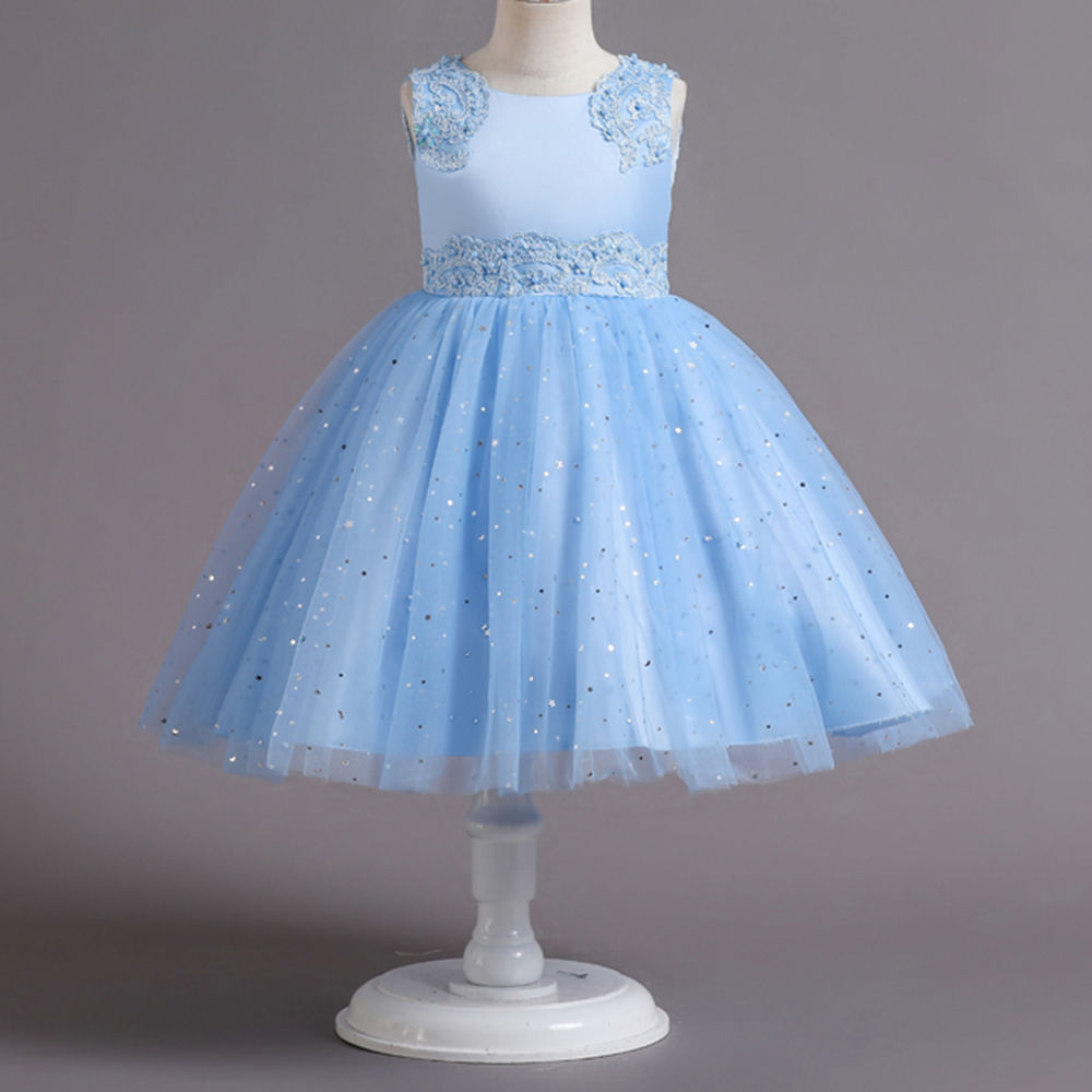 

features material 100 polyester fit type slim the actual product