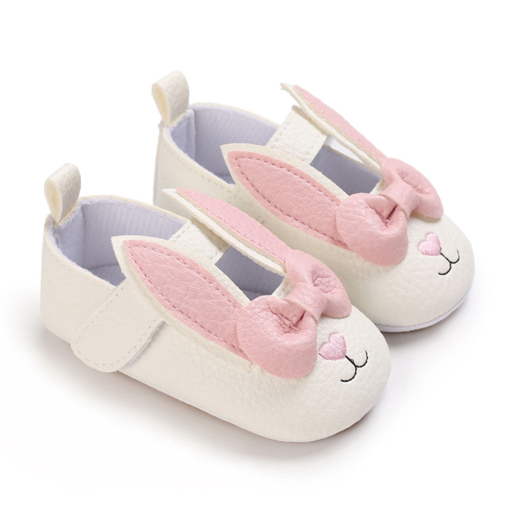 

features upper material 100 pu sole material 100 rubber the