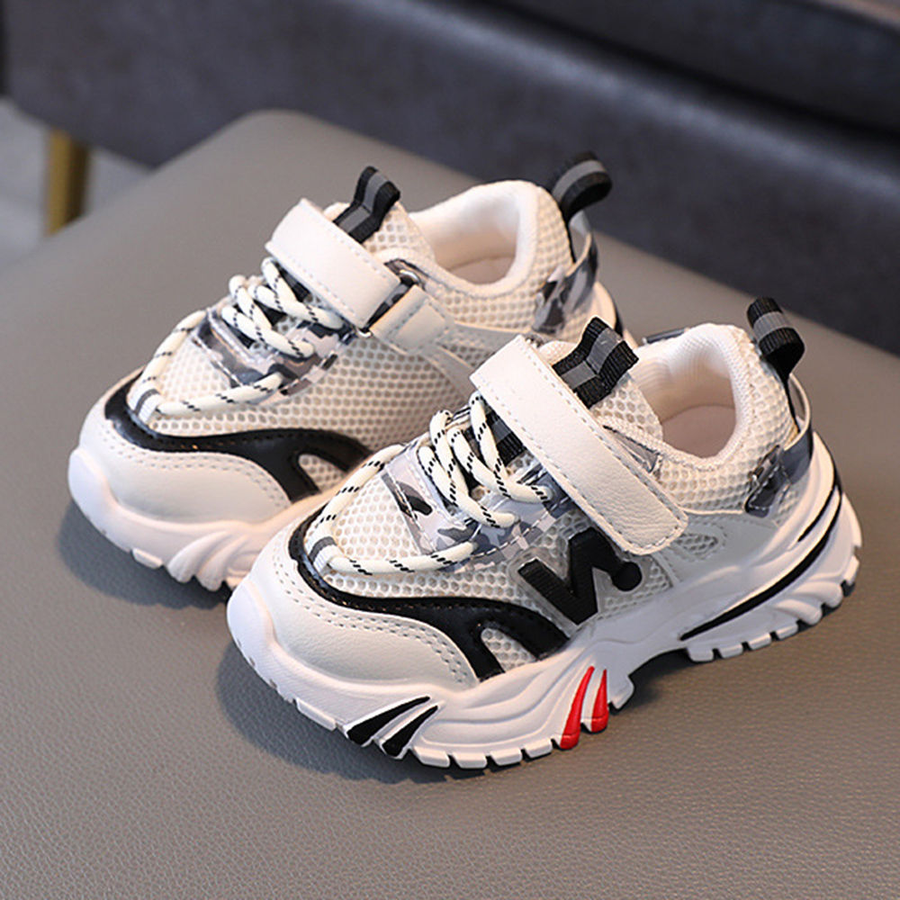 

features upper material synthetic sole material padded the actual product