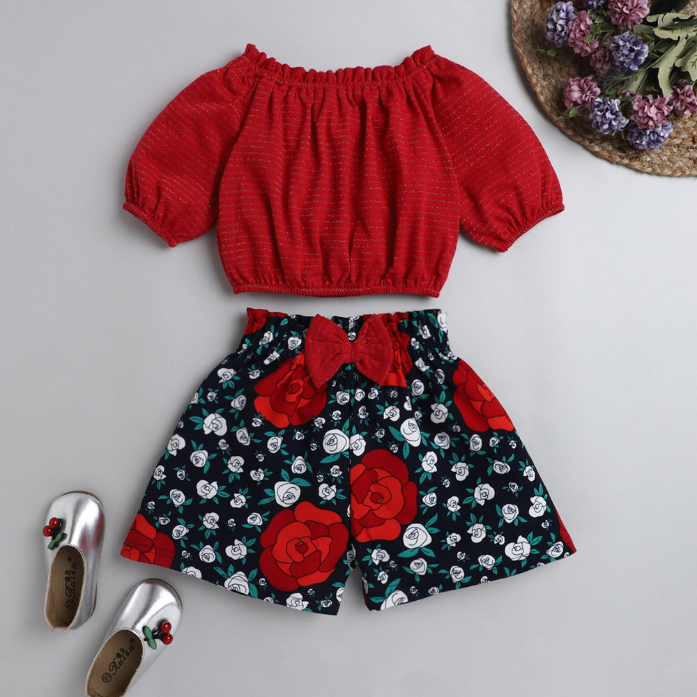 

features top material 100 cotton bottom material 100 cotton the