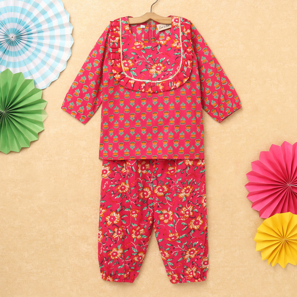 

features material 100 cotton the actual product may differ slightly