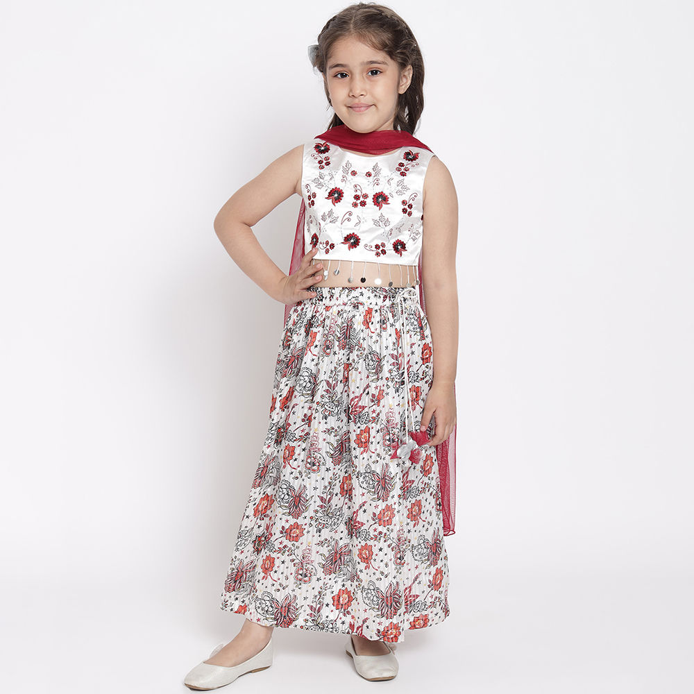 

features material 100 polyester the actual product may differ slightly