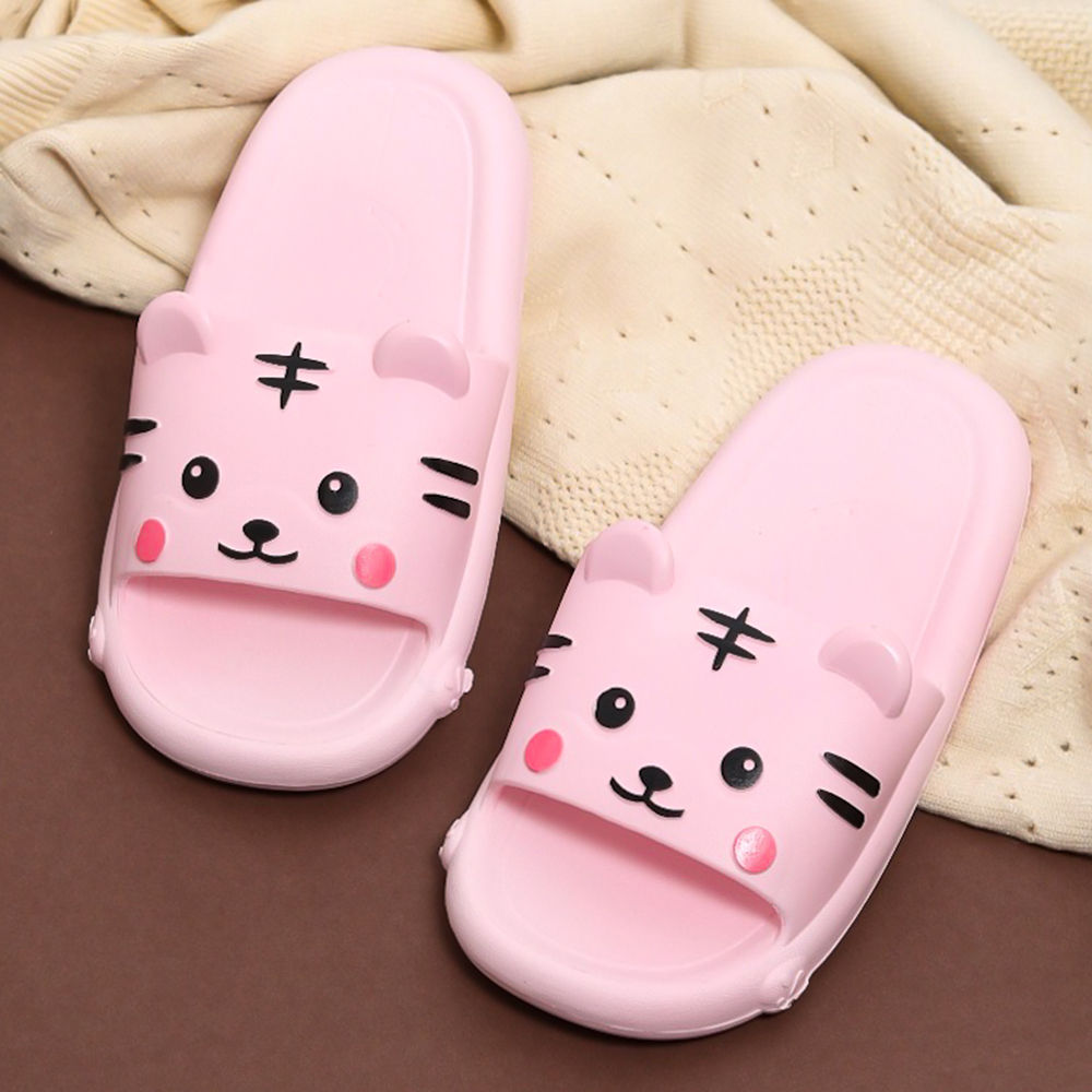 

features upper material rubber sole material rubber the actual product