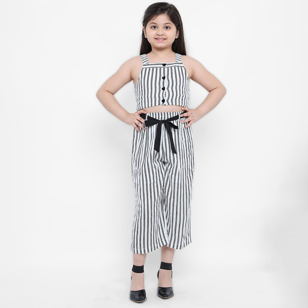 

features material 100 cotton the actual product may differ slightly