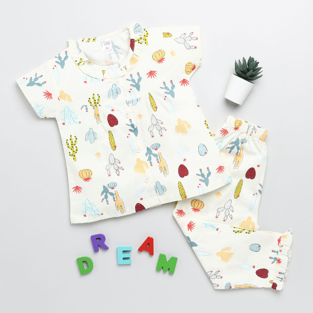 

features top material 100 cotton bottom material 100 cotton the