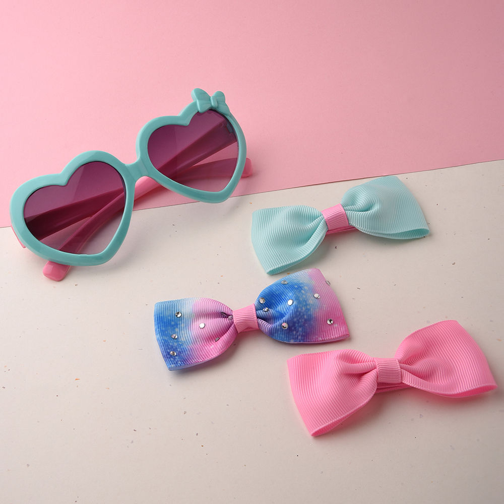 

keep it fun and colourful during those bright sunny days