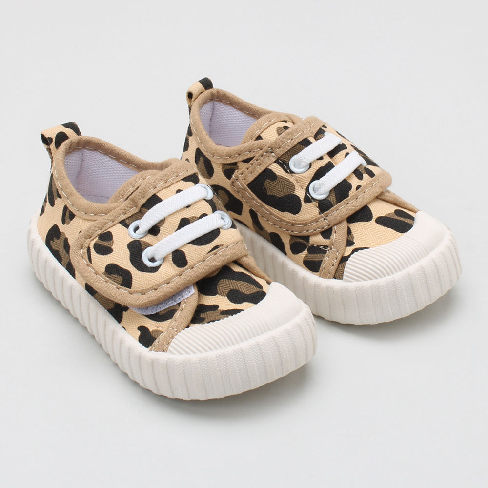 

features upper material 100 mesh sole material 100 tpr the