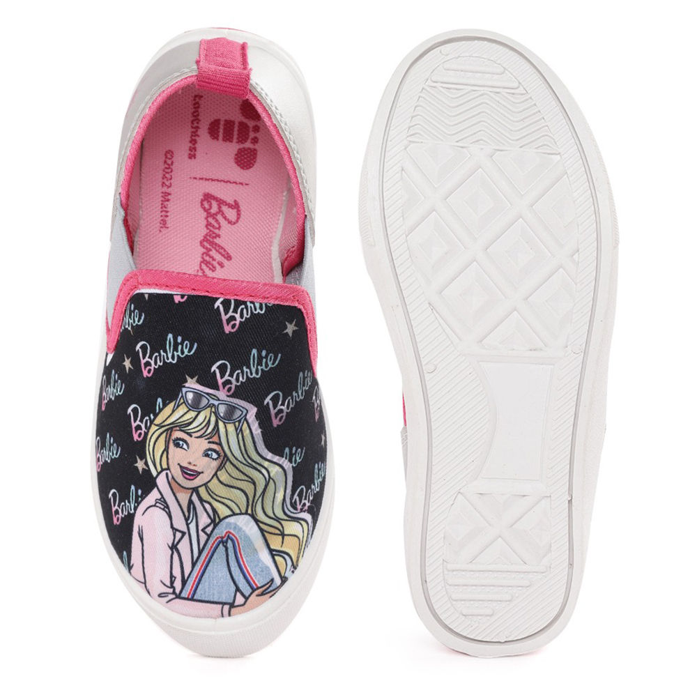 

features upper material fabric sole material pvc the actual product