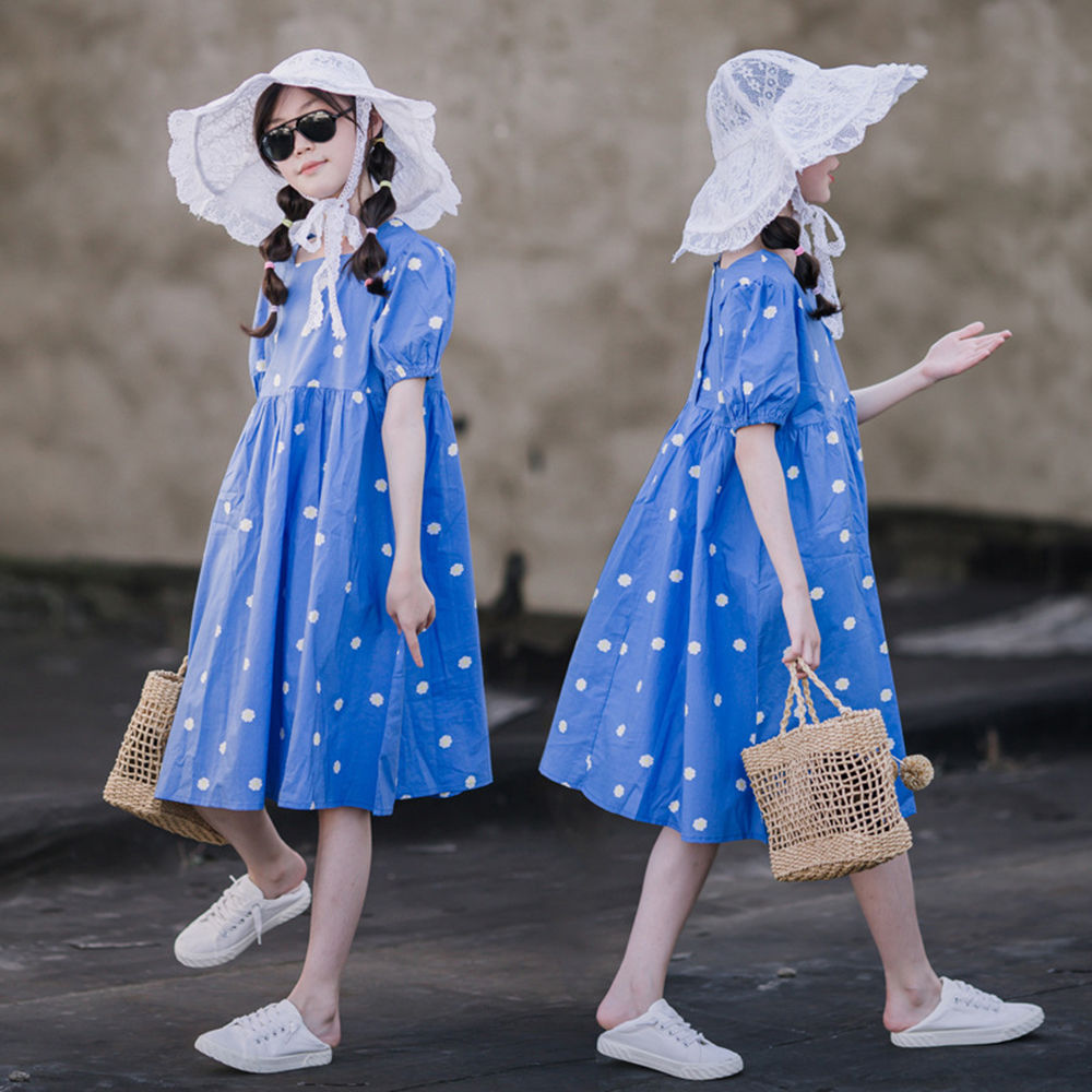 

features material 70 cotton 30 polyester the actual product may