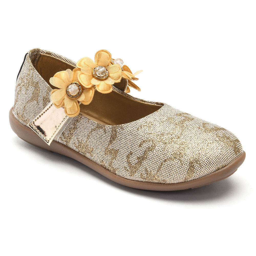 

the actual product may differ slightly in color from the