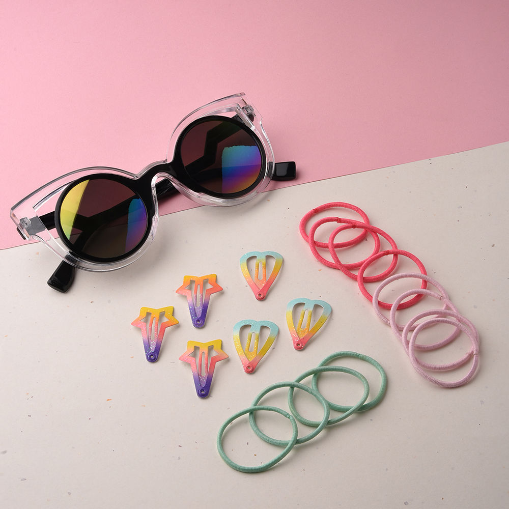 

keep it fun and colourful during those bright sunny days