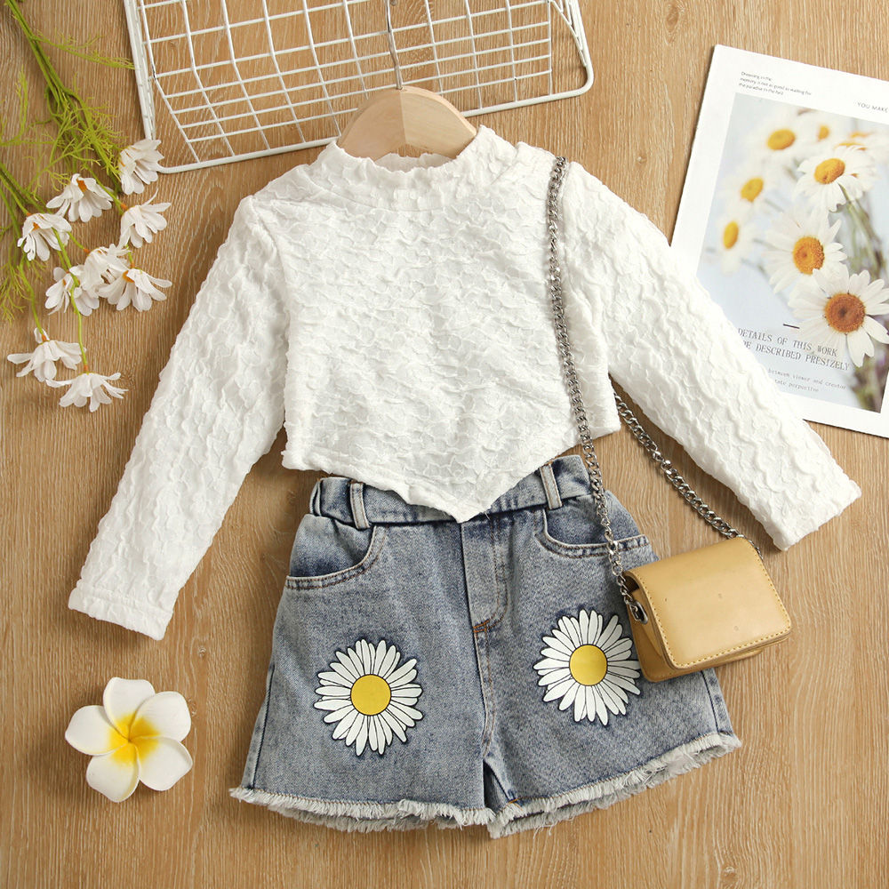 

features top material 95 polyester 5 spandex bottom material 50