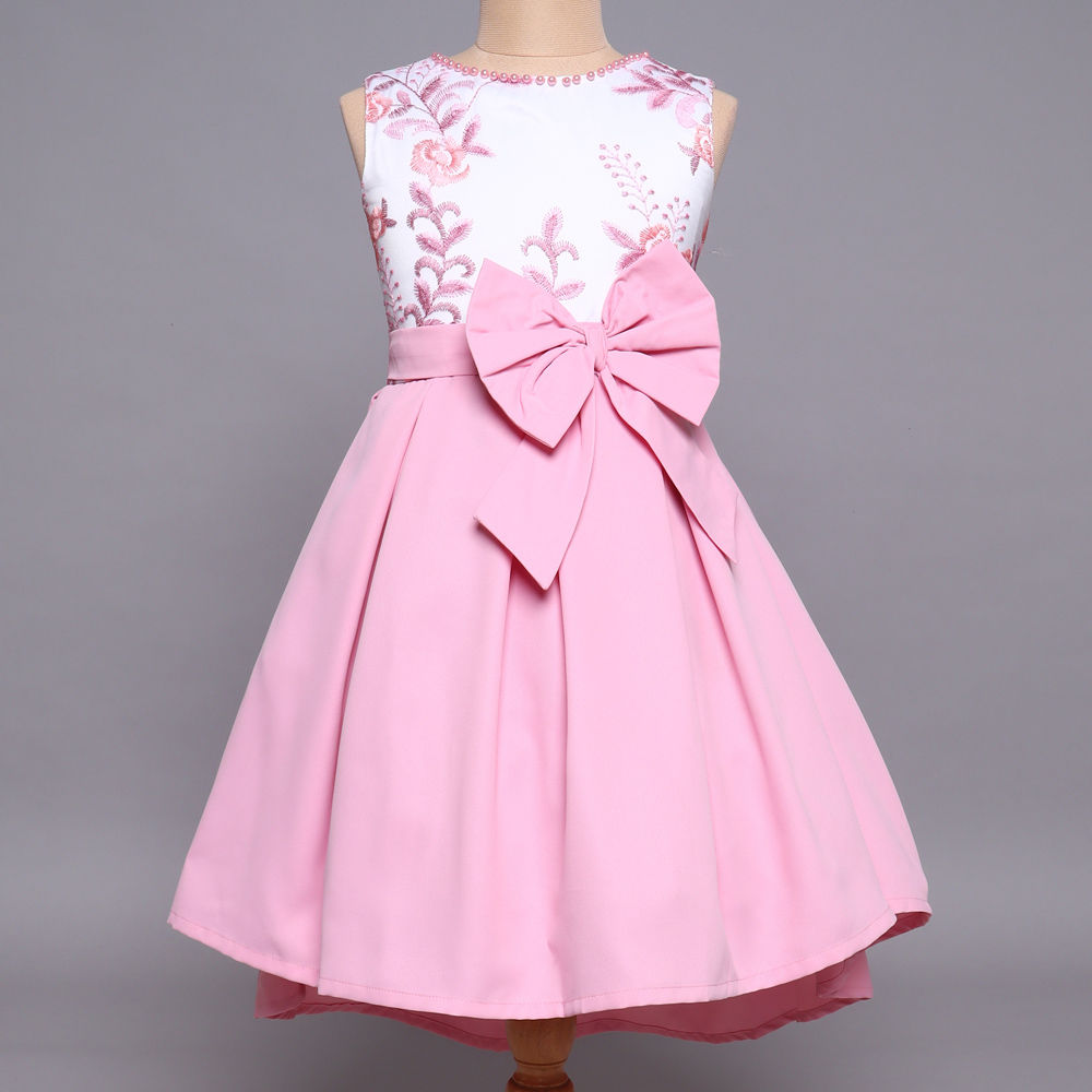 

features material 35 viscose and 65 polyester fit type slim