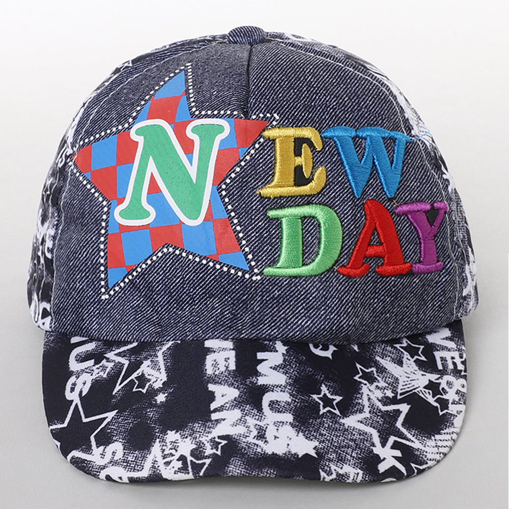 

features the actual product may differ slightly in color from