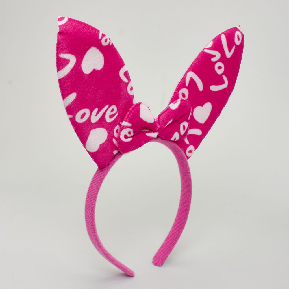 

dress your girl in this lovely accessories and make her