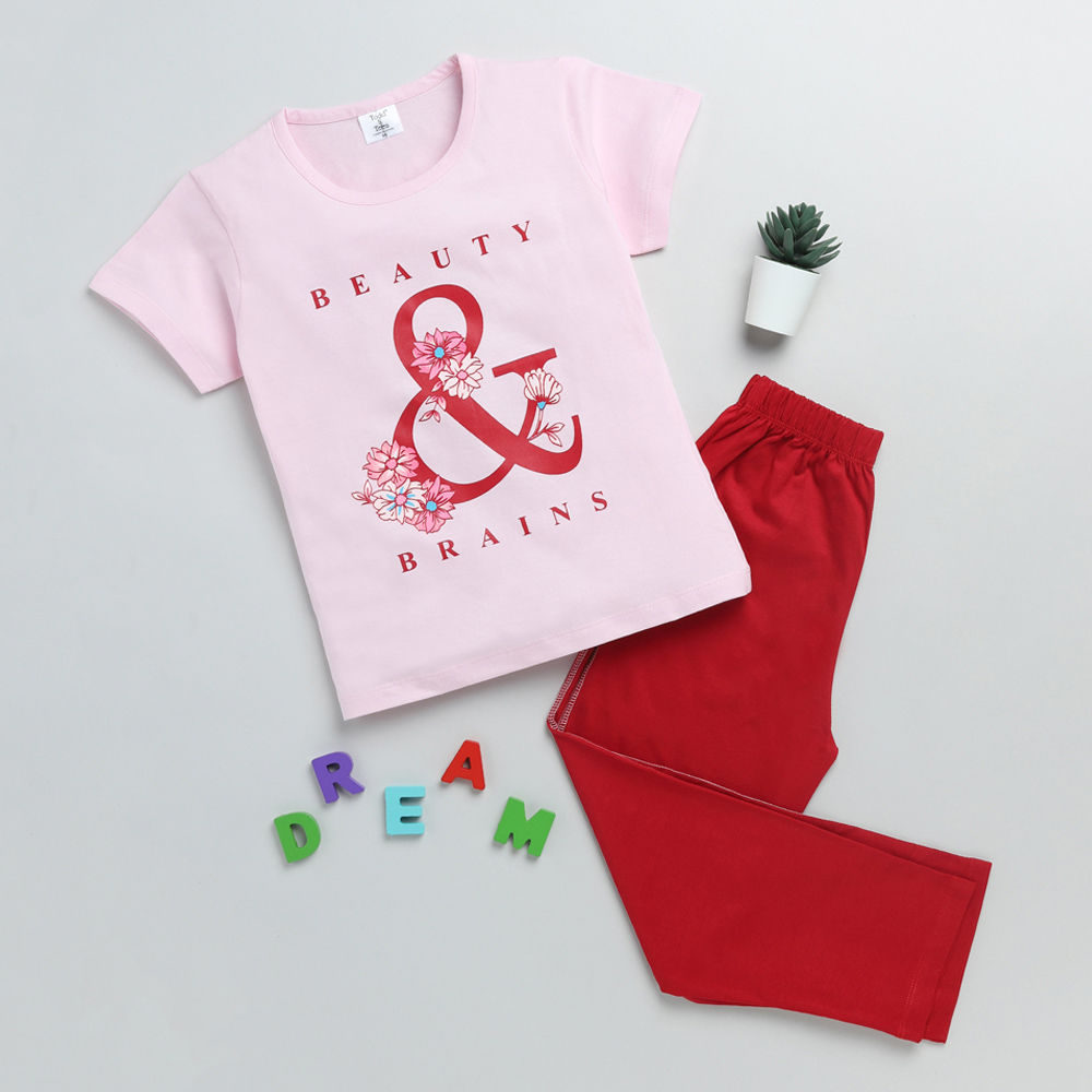 

features top material 100 cotton bottom material 100 cotton the