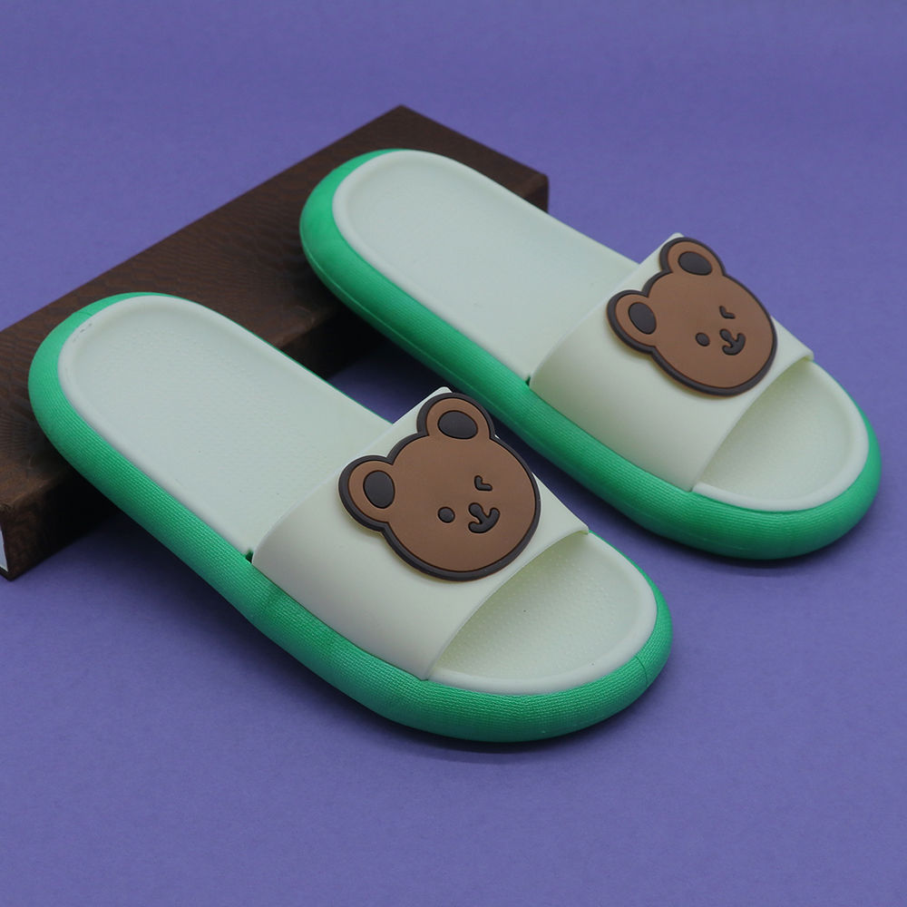 

features upper material pvc sole material eva the actual product