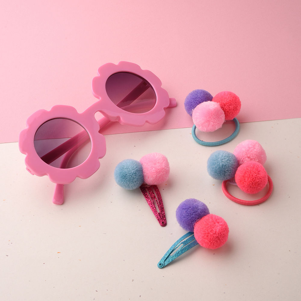 

keep it fun and colourful during those bright sunny days