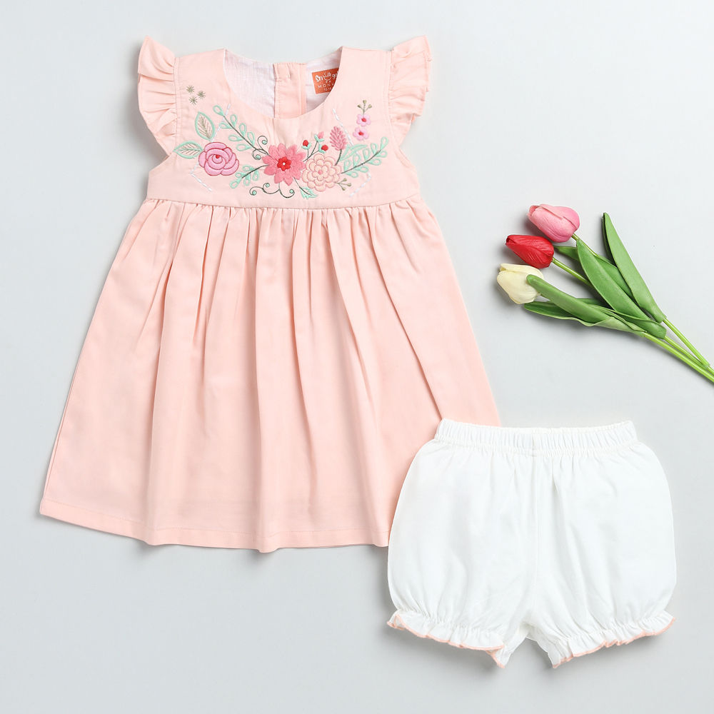 

features material 100 cotton the actual product may differ slightly