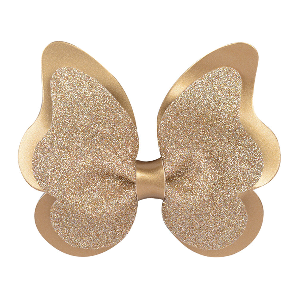 

dress your girl in this lovely accessories and make her