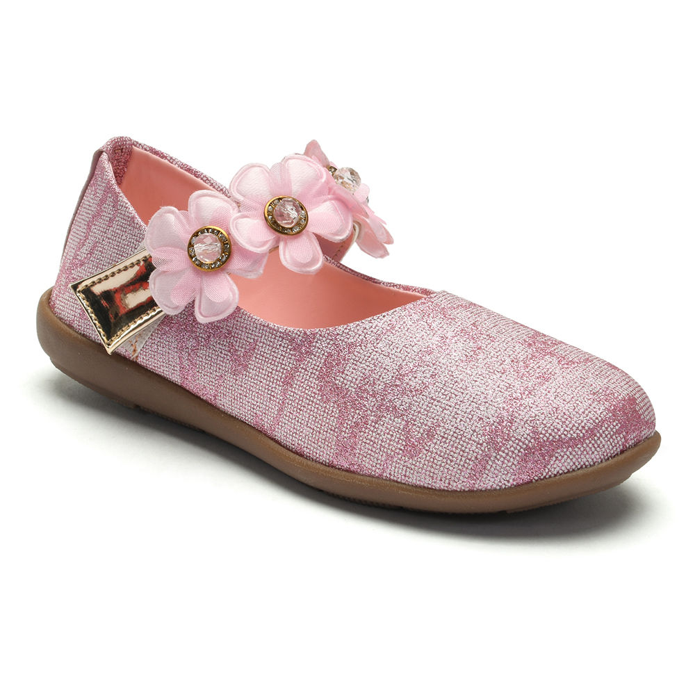 

the actual product may differ slightly in color from the