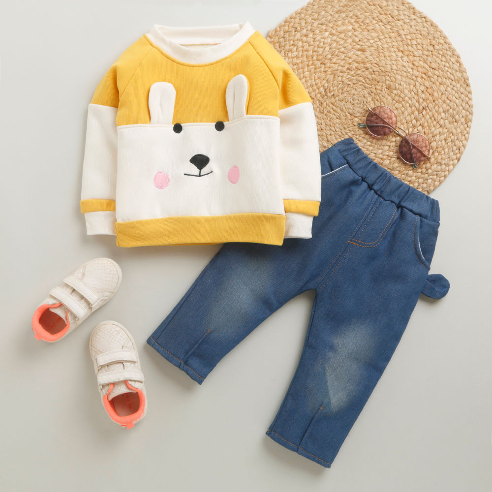 

features material 65 cotton and 35 polyester the actual product