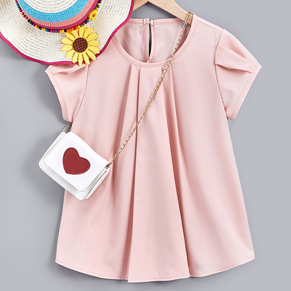

features material 100 polyester the actual product may differ slightly