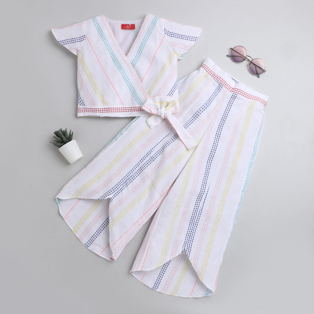 

features material cotton blend the actual product may differ slightly