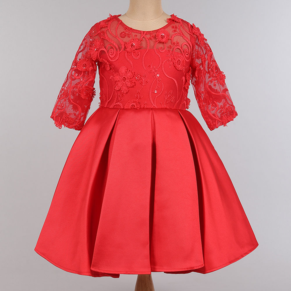 

features material 65 cotton and 35 polyester the actual product