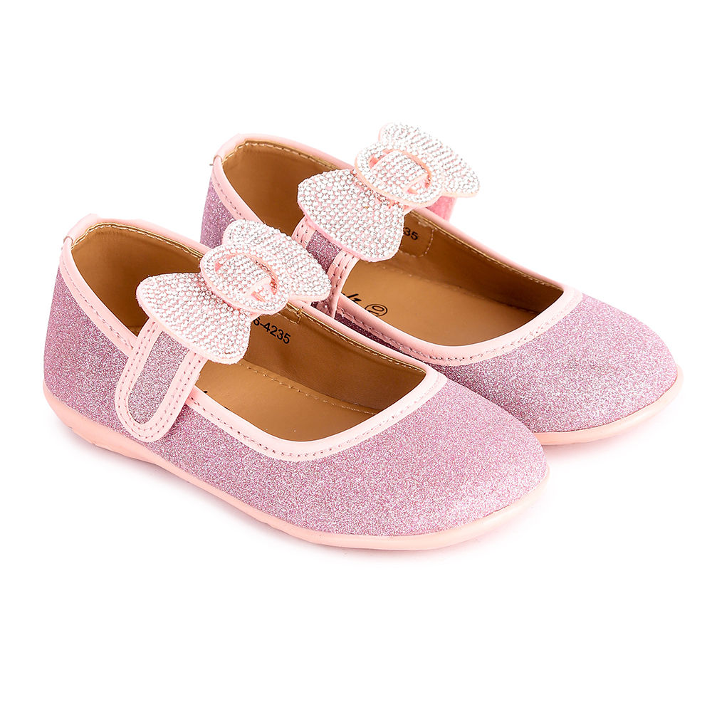 

features upper material synthetic pu sole material trp the actual