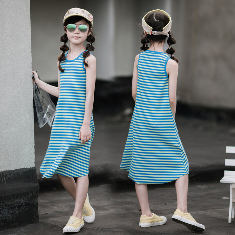 

features material 30 cotton 70 polyester the actual product may