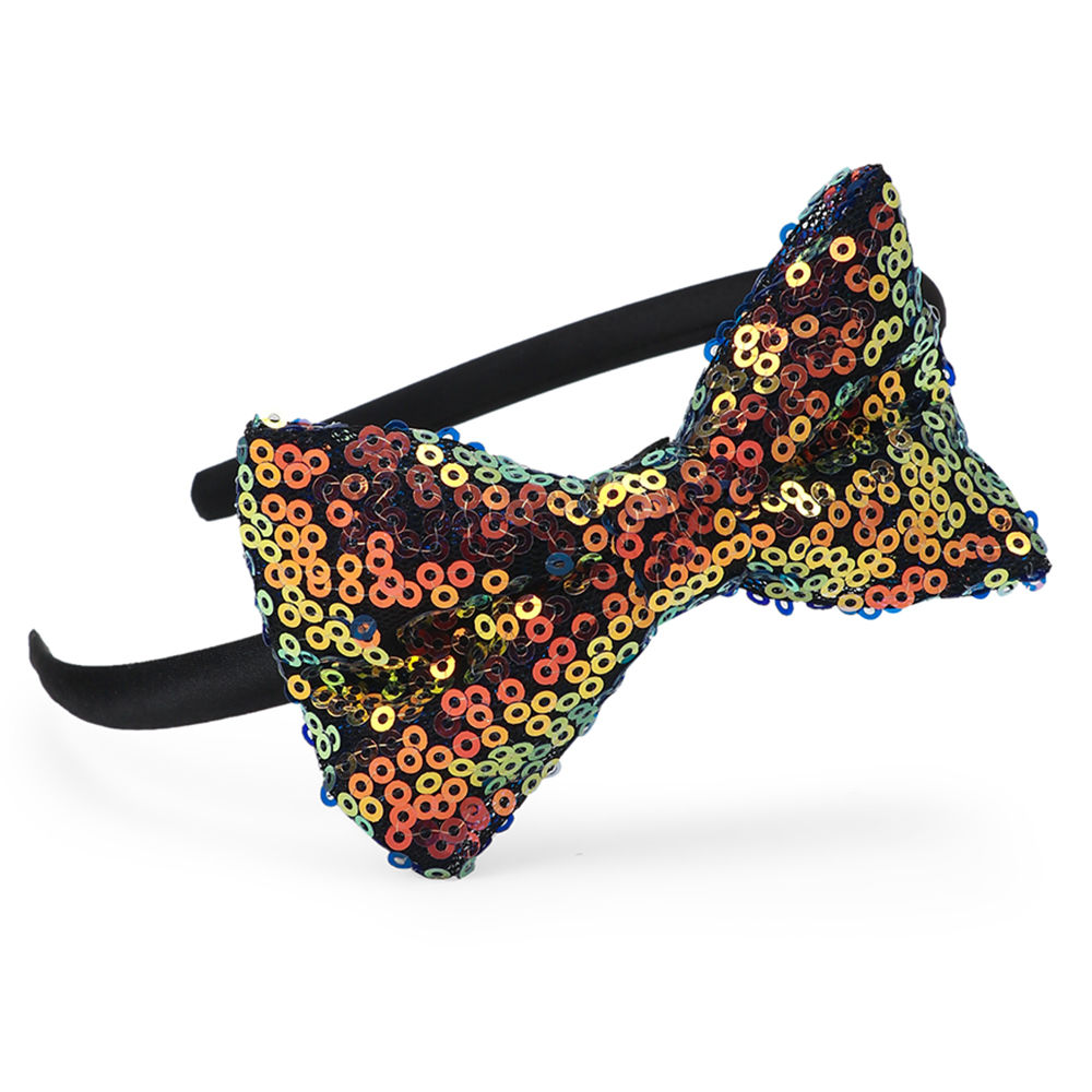 

the bow measures approximately 3 5 inches x 2 5”