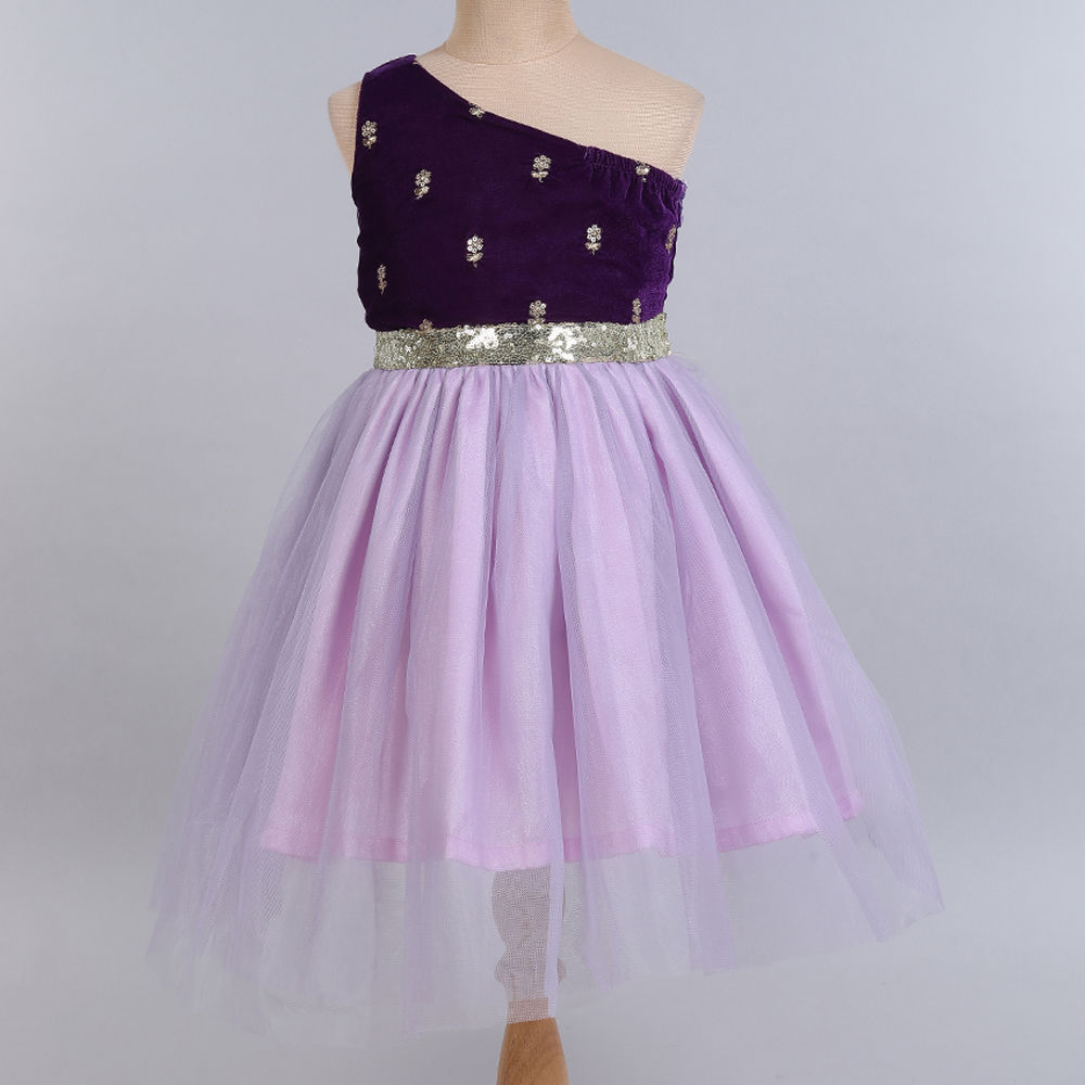 

features material cotton fit type regular the actual product may