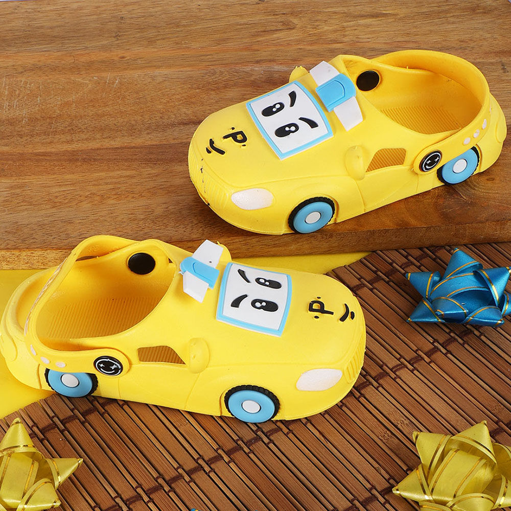 

features upper material synthetic pu sole material eva insole material