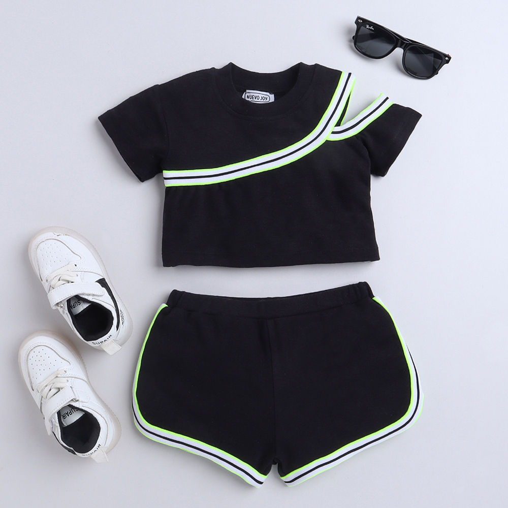 

features top material 60 cotton 40 polyester bottom material 80