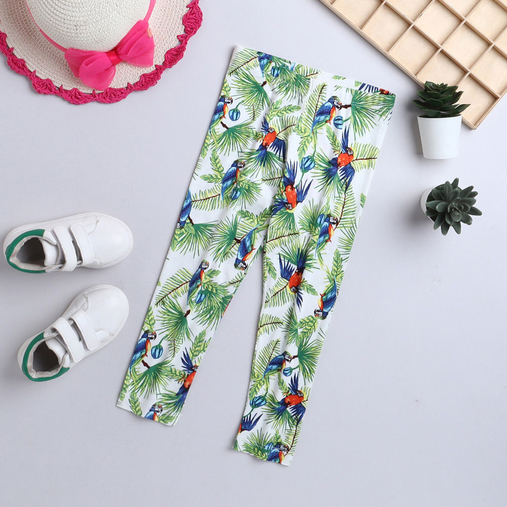 

features material 100 polyester the actual product may differ slightly