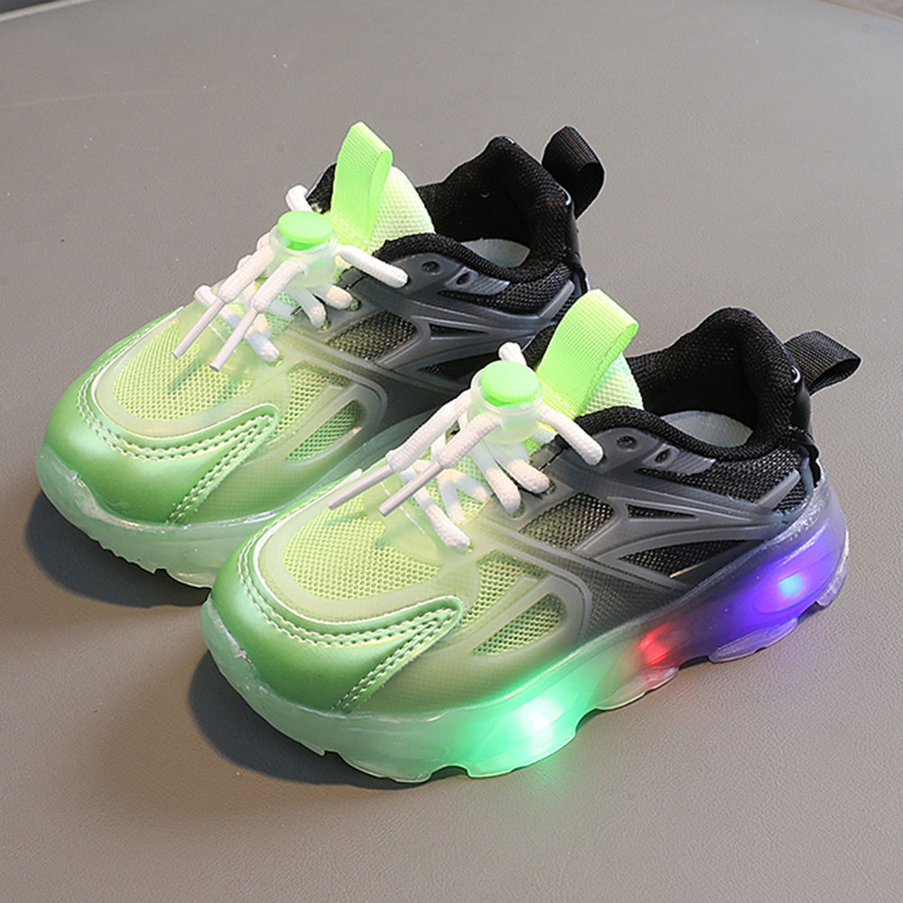 

features upper material leather sole material rubber the actual product