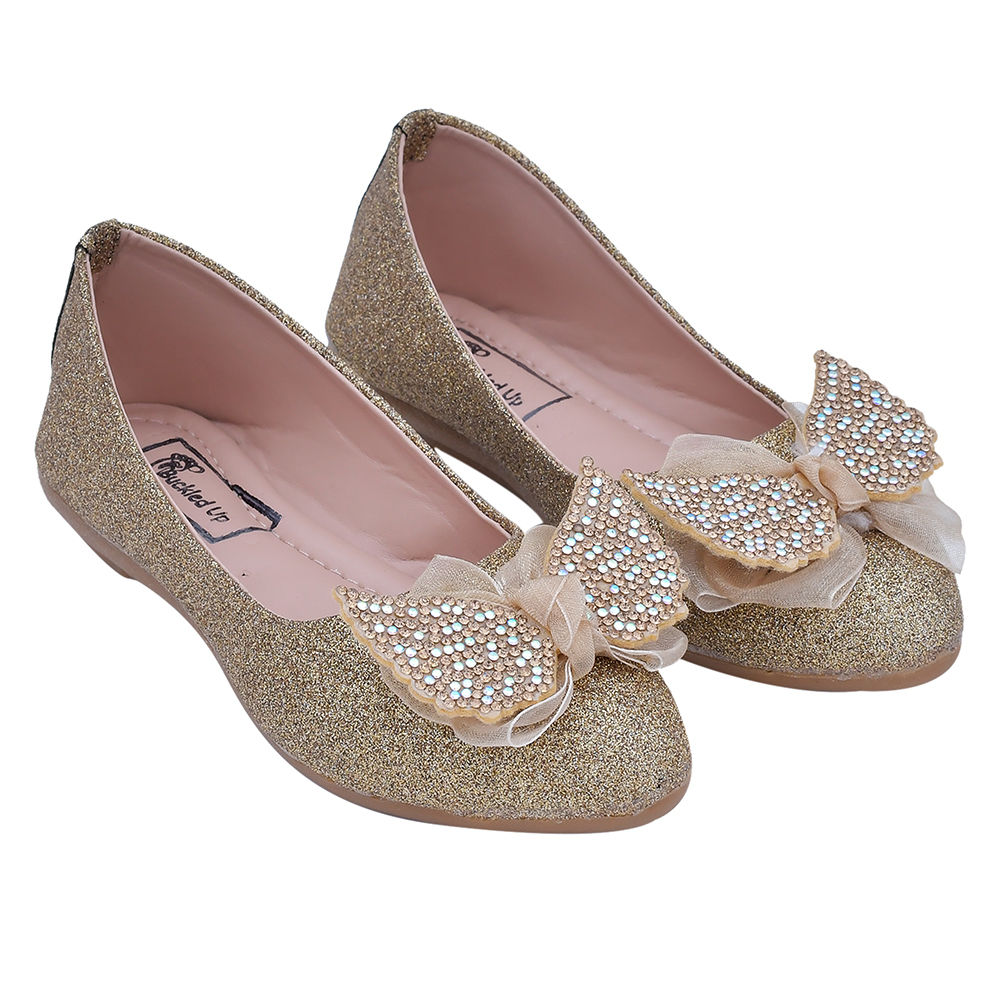 

features upper material 100 pu sole material 100 trp insole
