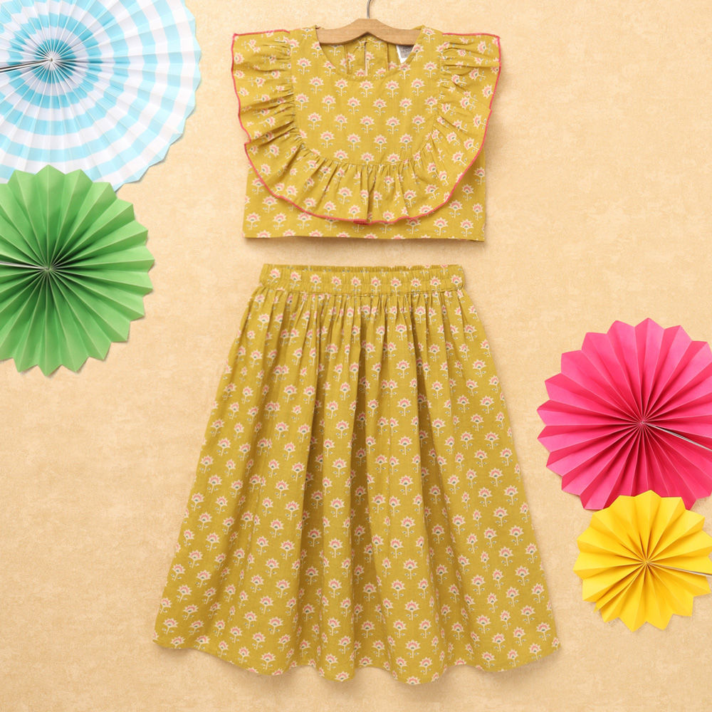 

features top material 100 cotton bottom material 100 cotton fit