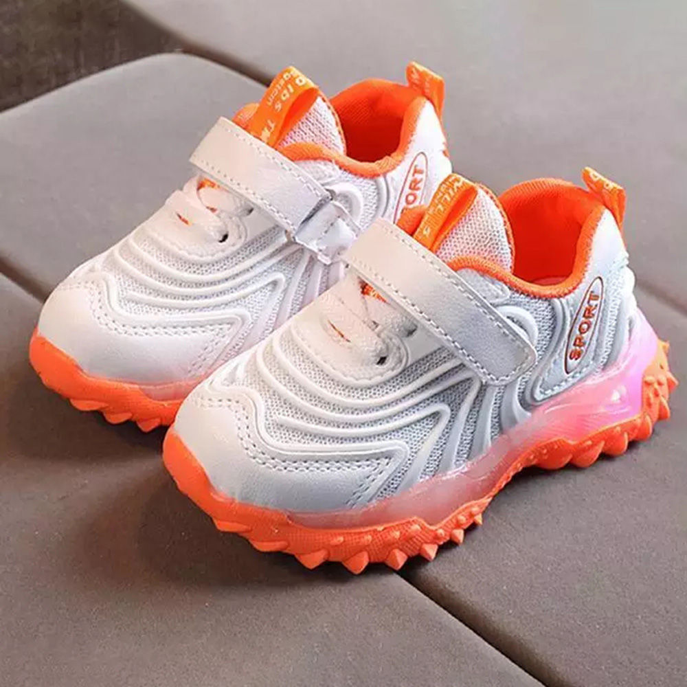 

features upper material synthetic sole material polyurethane heel type flat