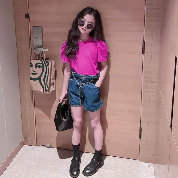 

features material 100 polyester fit type regular the actual product