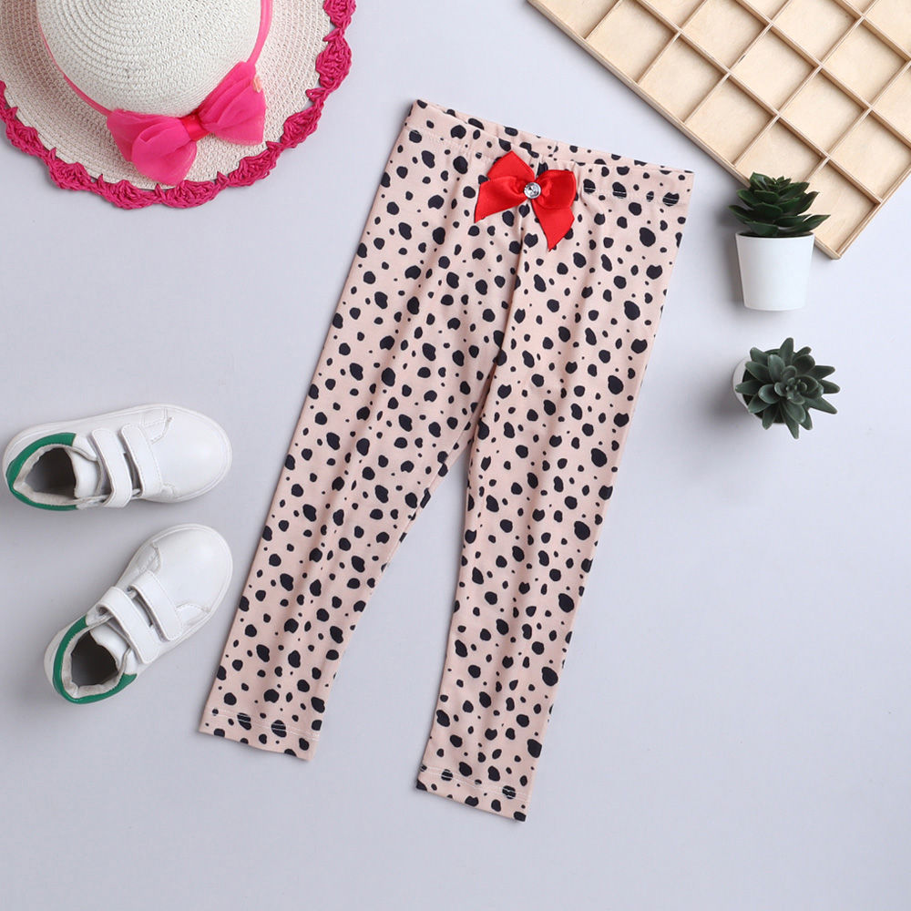

features material 100 polyester the actual product may differ slightly