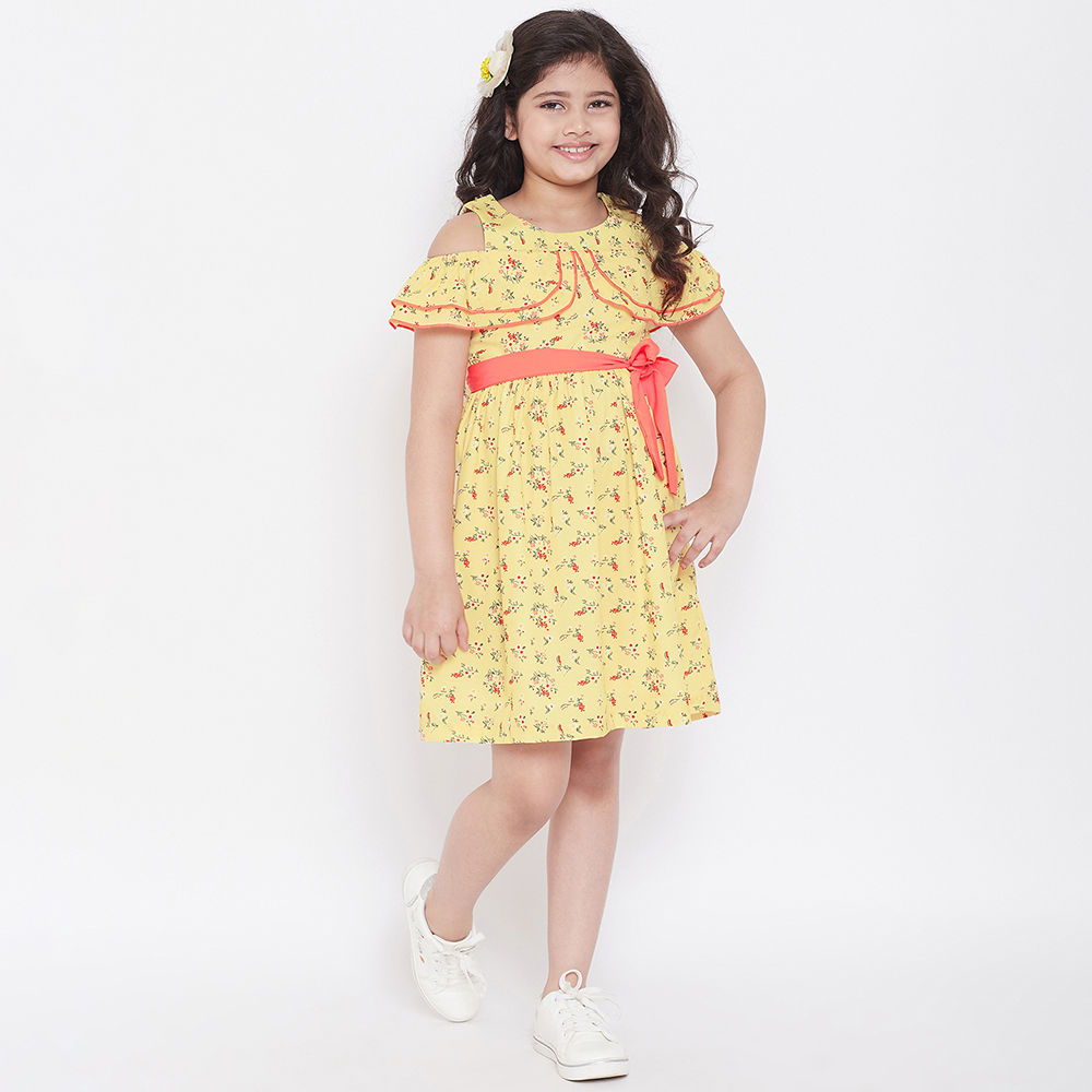 

features material 100 polyester fit type slim the actual product