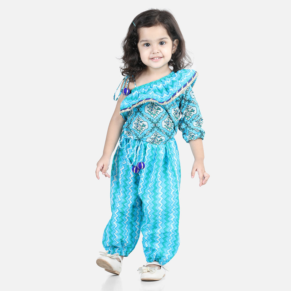 

features material 100 cotton the actual product may differ slightly