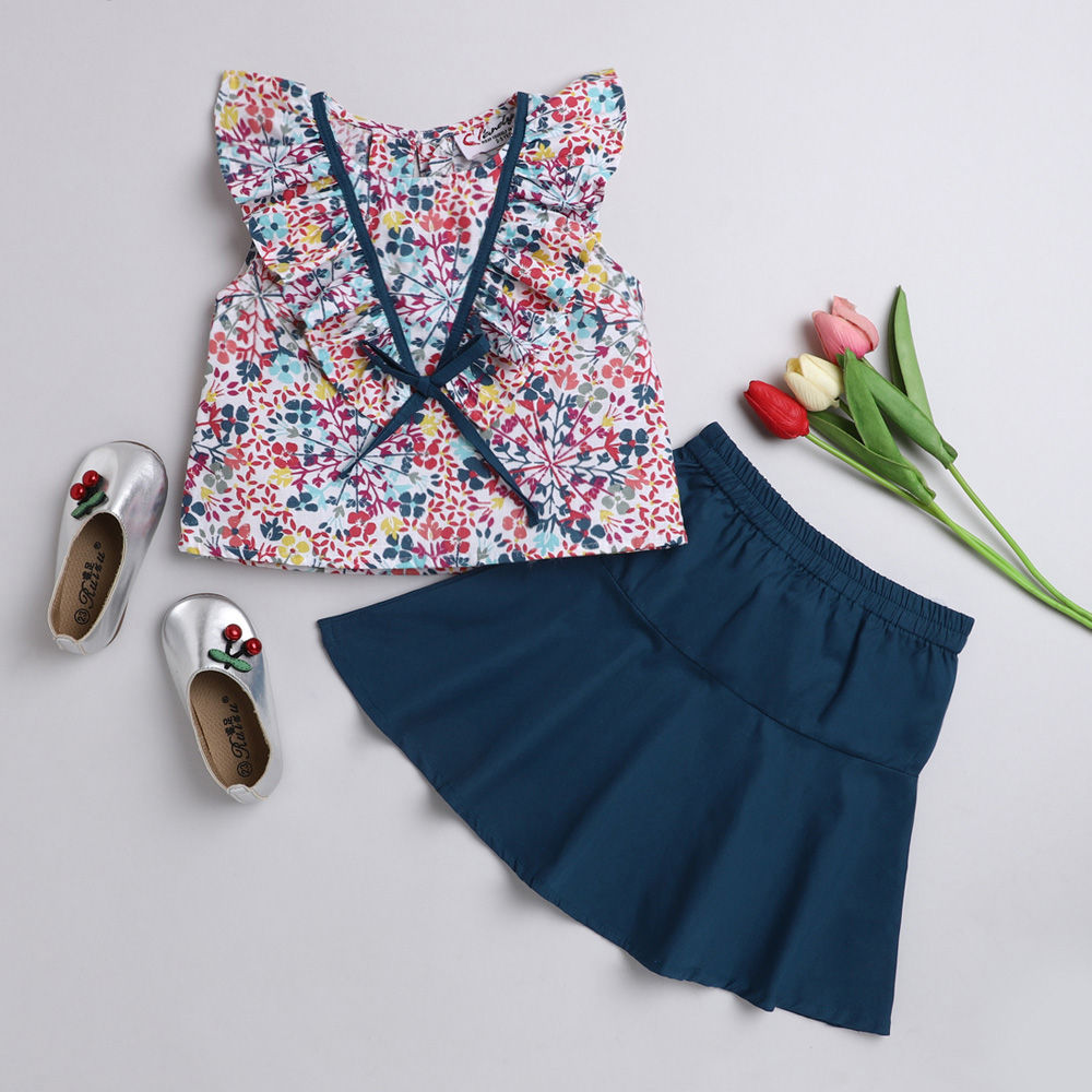 

features material 100 viscose fit type loose the actual product