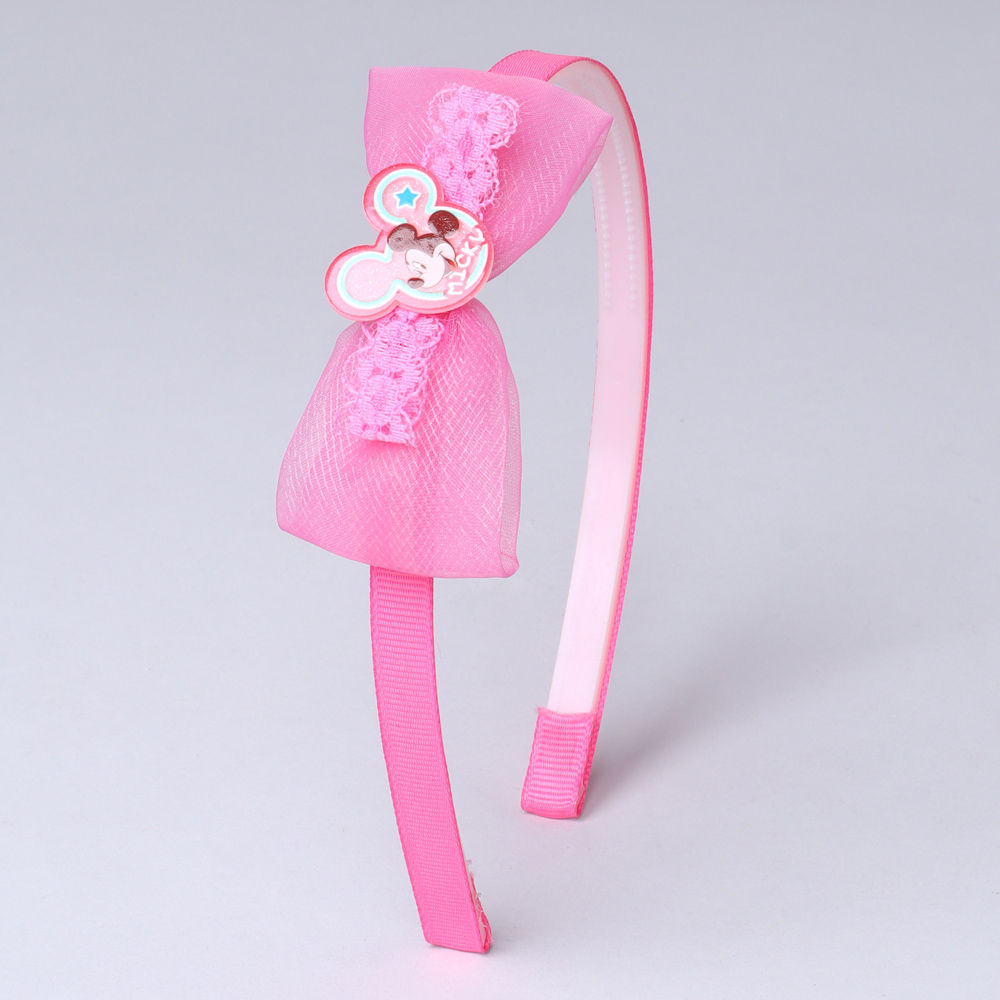 

dress your girl in this lovely accessories and make her