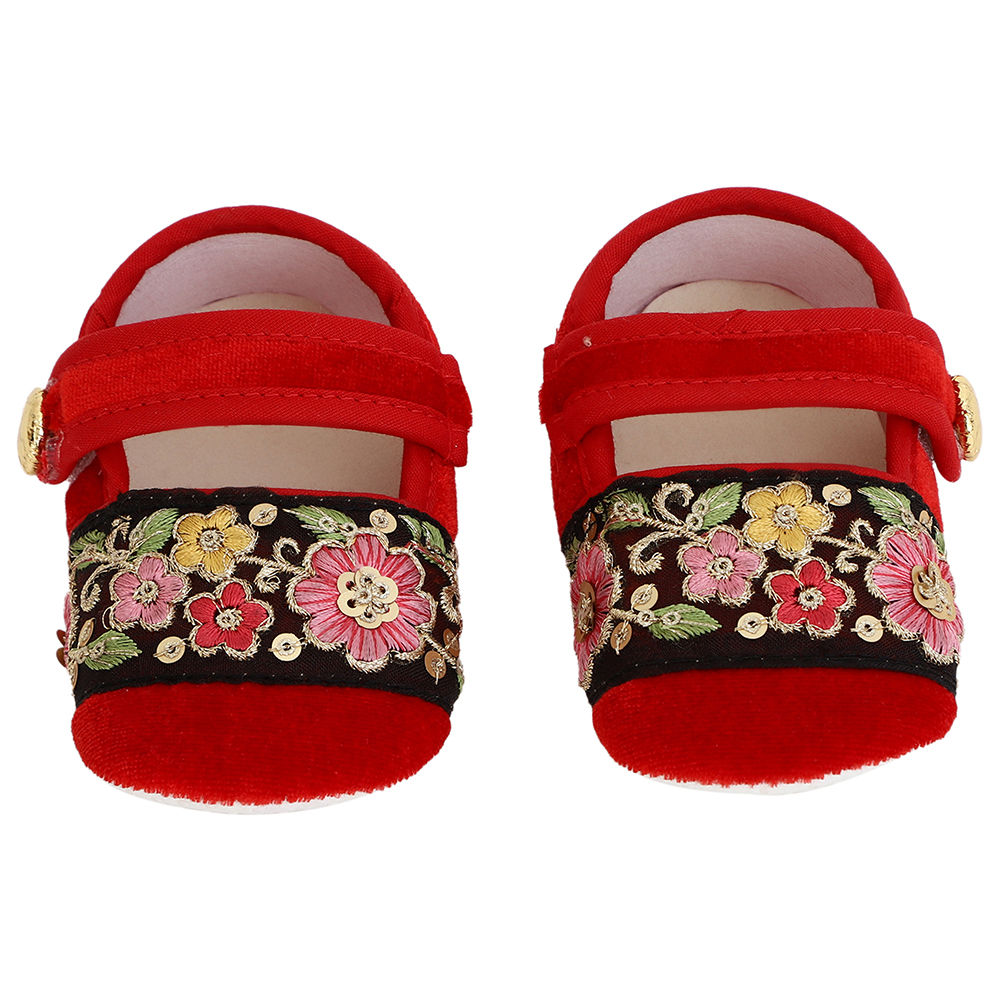 

features insole material eva upper material fabric heel type flat