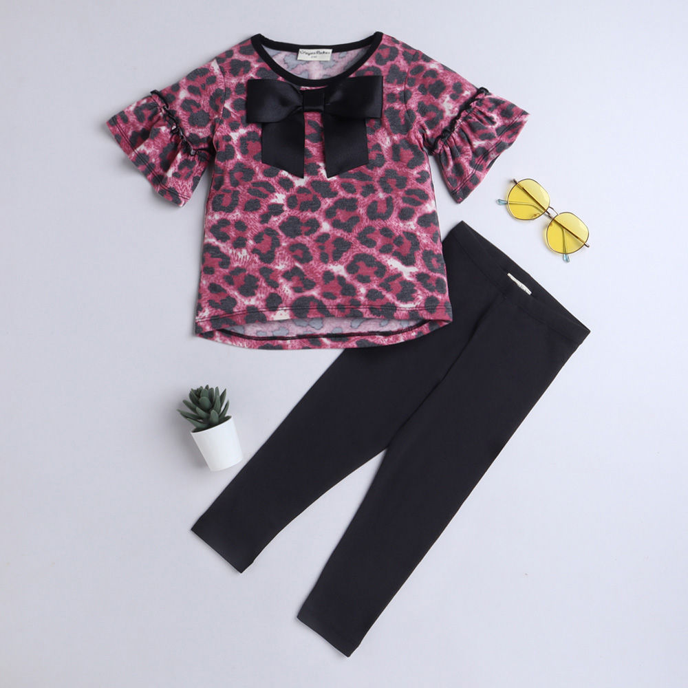 

features top material 80 cotton 15 polyester 5 lycra bottom