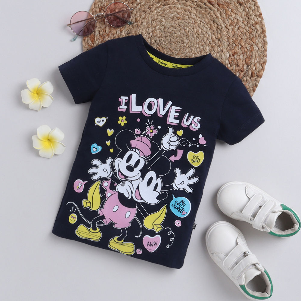 

features material 65 cotton 35 polyester the actual product may
