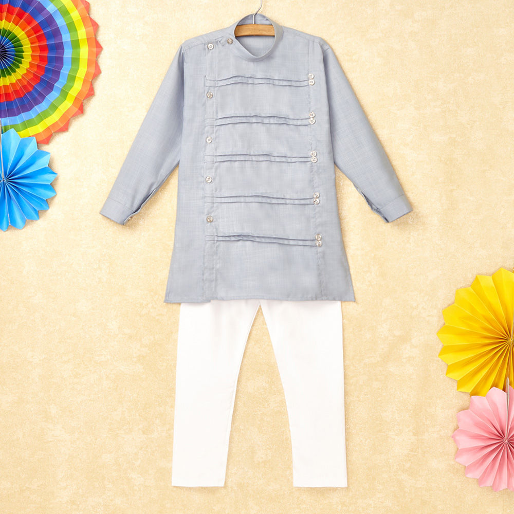

features material cotton blend the actual product may differ slightly